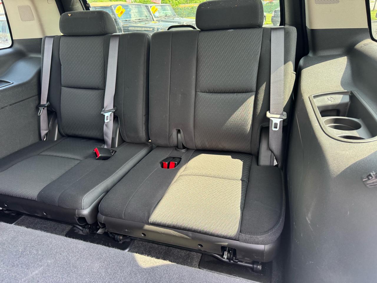 Chevrolet Tahoe 4WD 4dr 1500 LS 2013