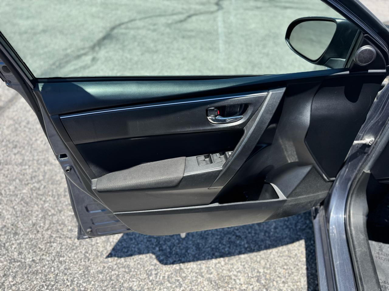 Toyota Corolla LE 2019