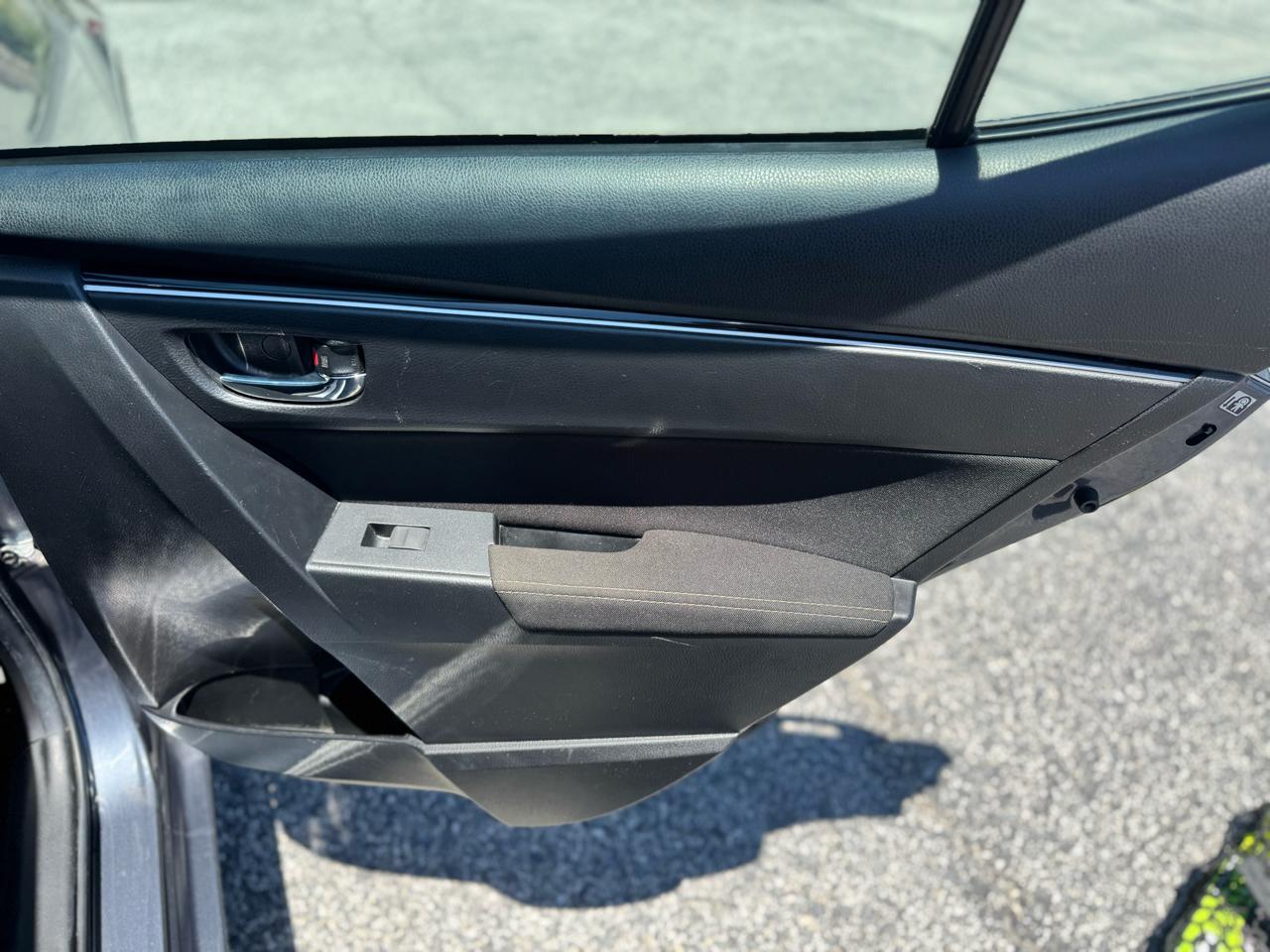 Toyota Corolla LE 2019
