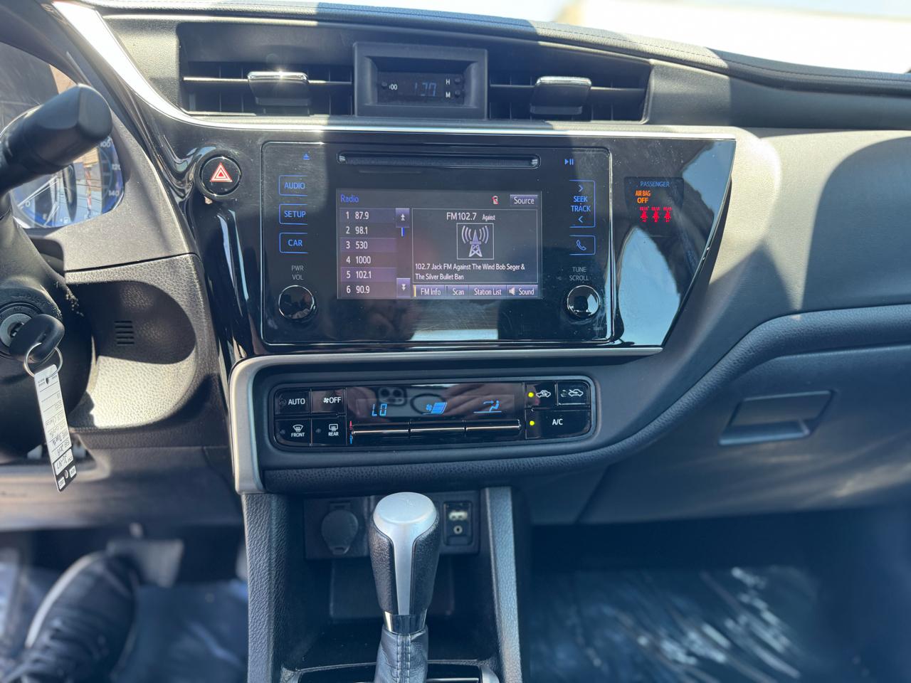 Toyota Corolla LE 2019