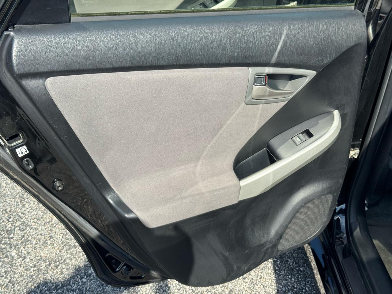 Toyota Prius 5dr HB Three (Natl) 2014