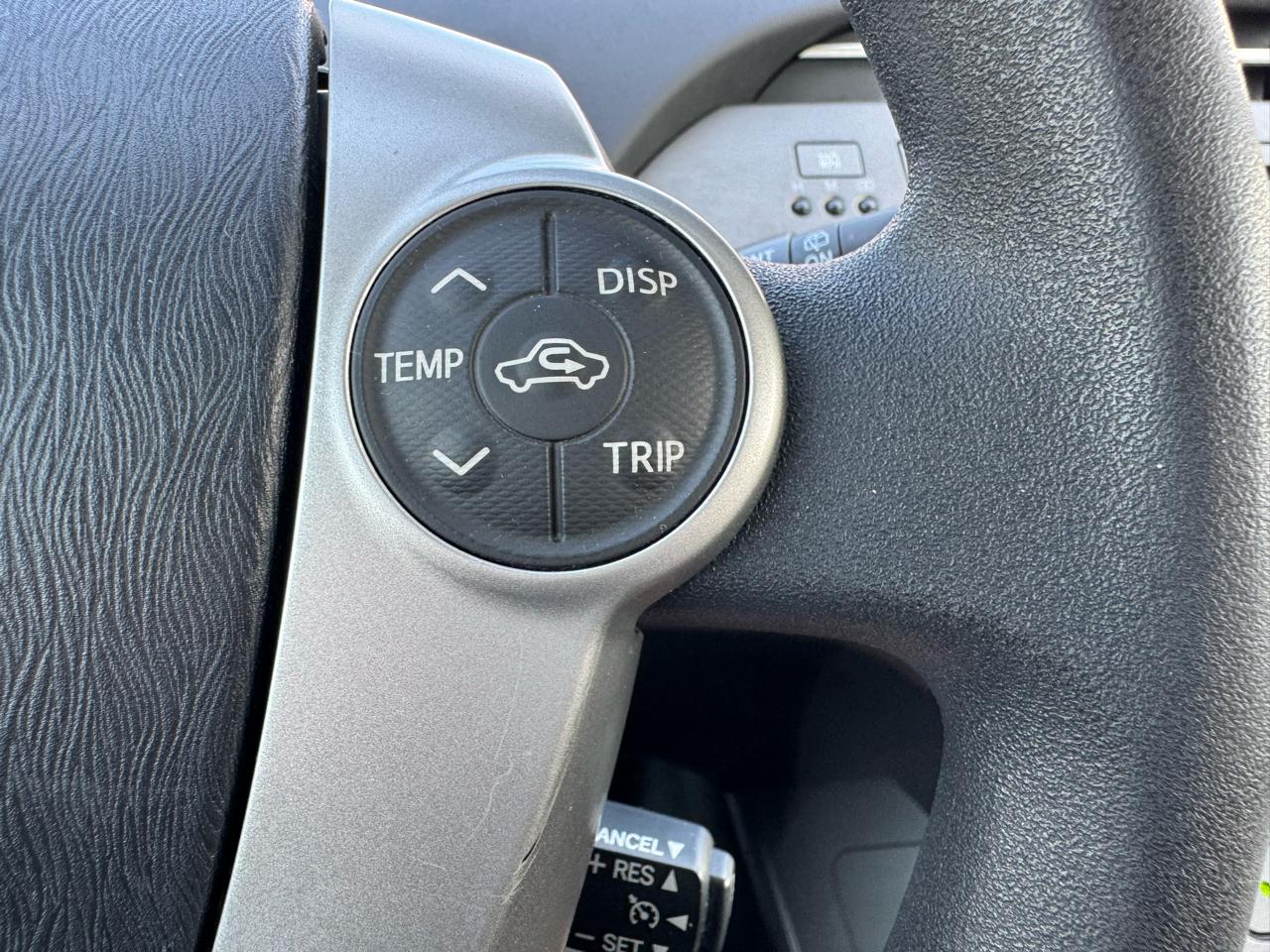 Toyota Prius 5dr HB Three (Natl) 2014