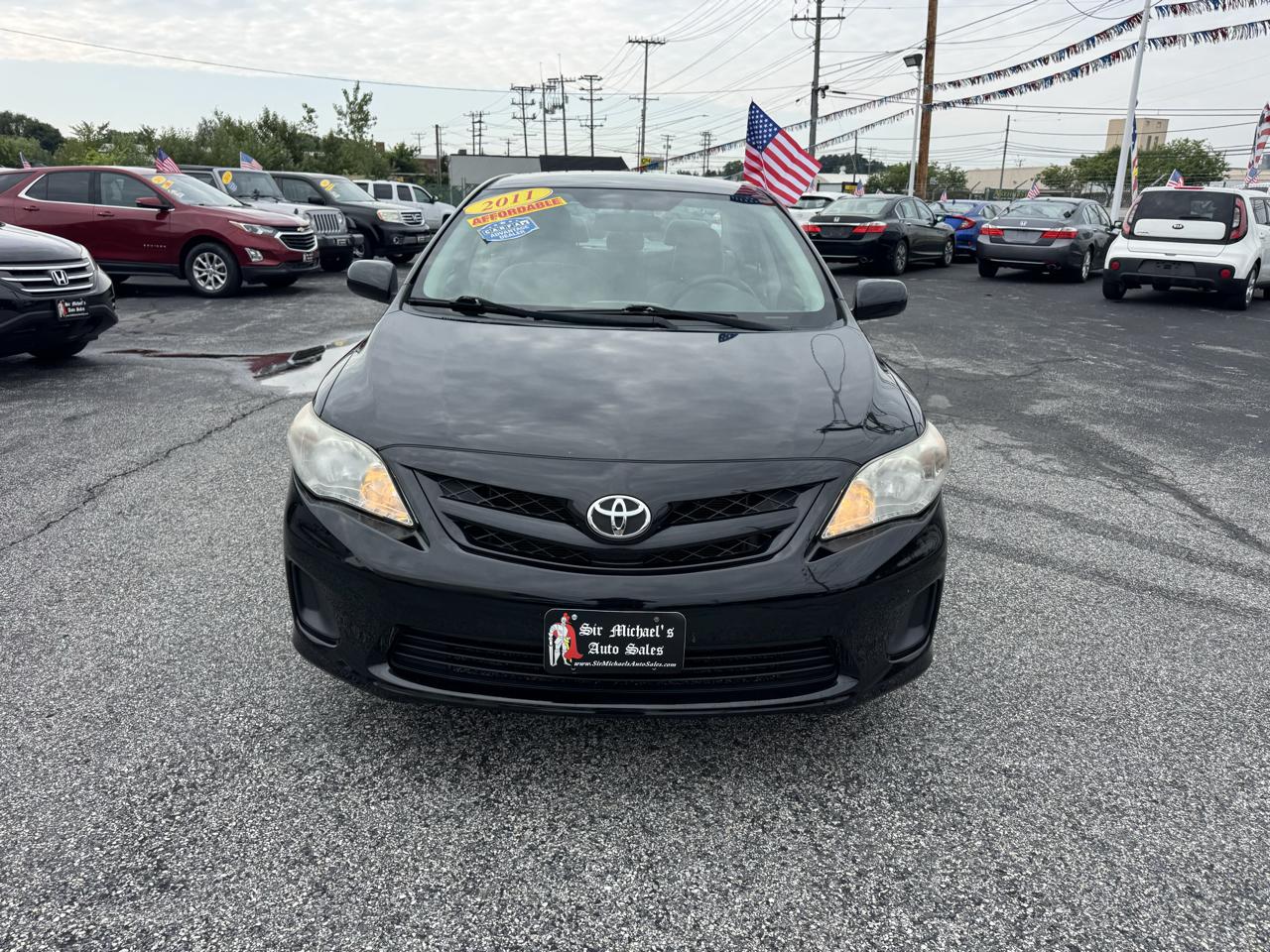 Toyota Corolla 4dr Sdn Auto LE (Natl) 2011