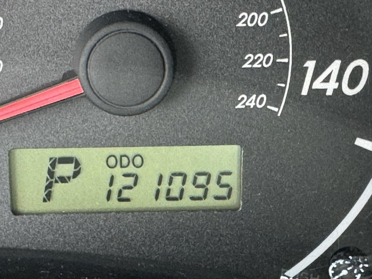 Toyota Corolla 4dr Sdn Auto LE (Natl) 2011
