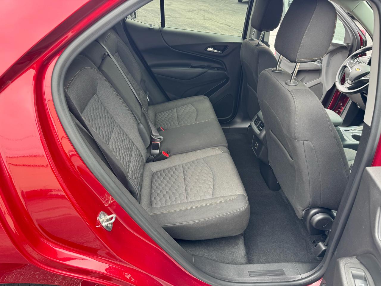 Chevrolet Equinox AWD 4dr LT w/1LT 2019