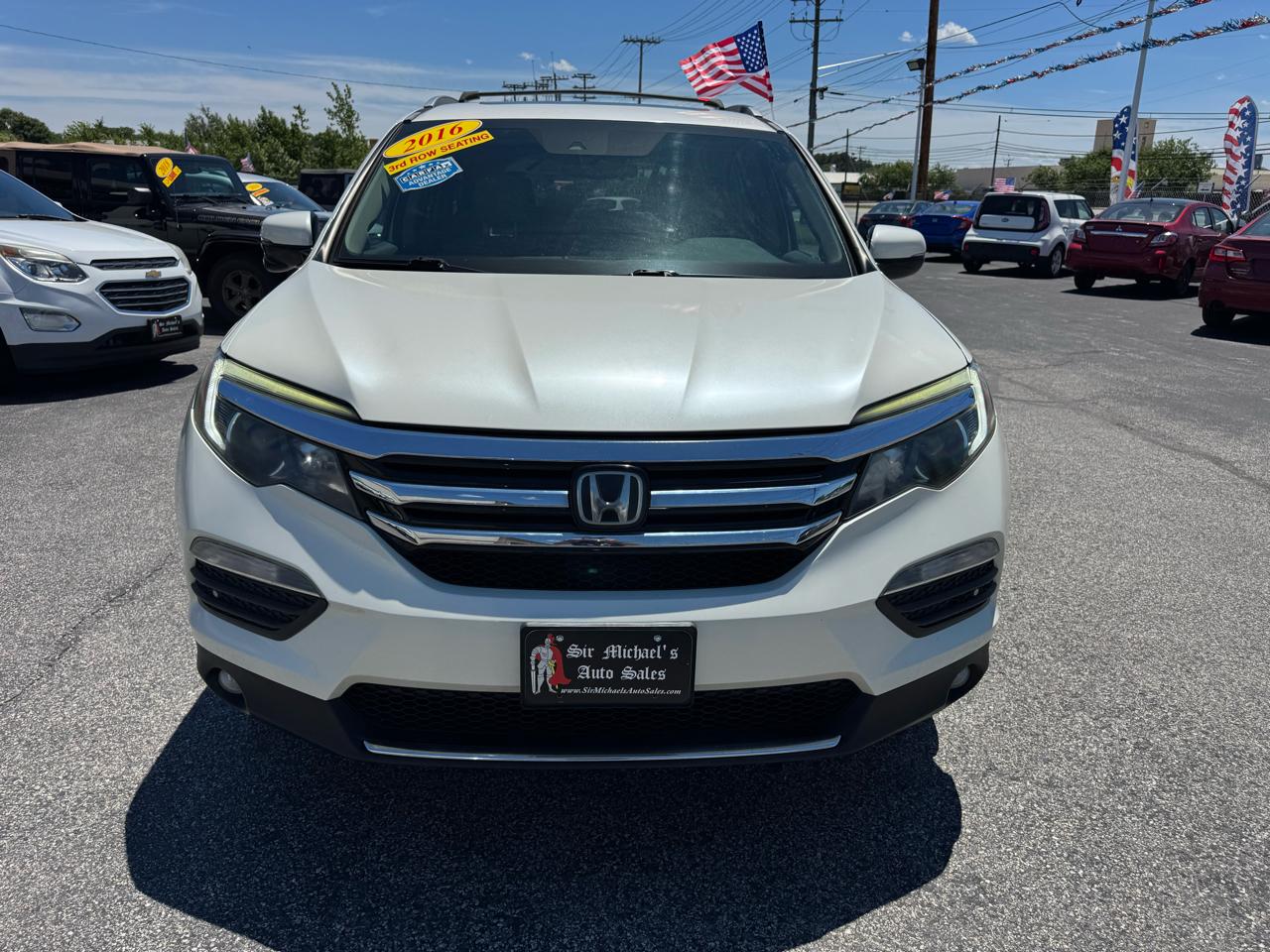 Honda Pilot 2WD 4dr Touring w/RES & Navi 2016