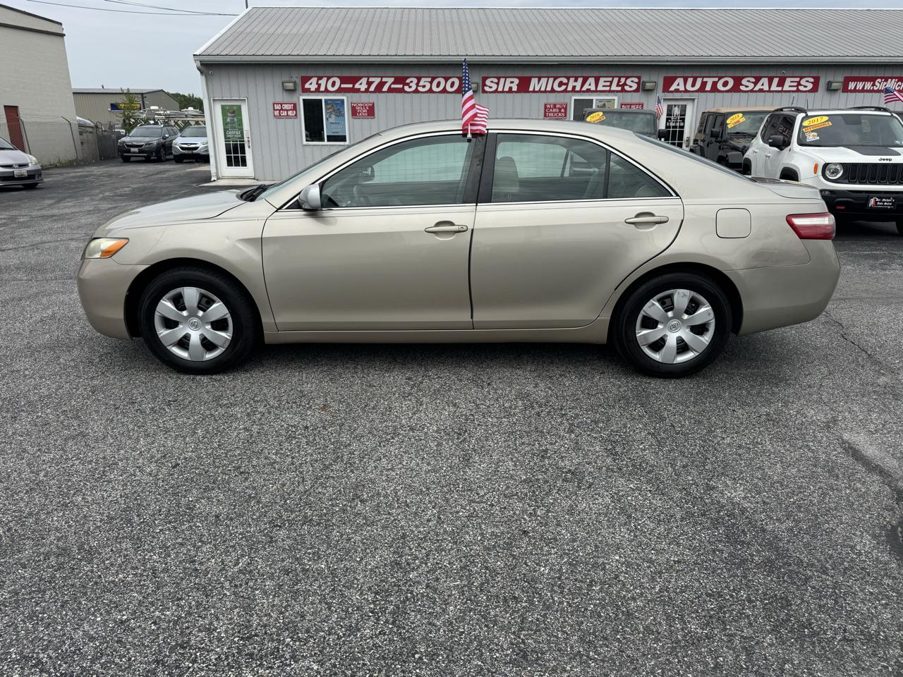 Toyota Camry 4dr Sdn I4 Auto LE (Natl) 2009