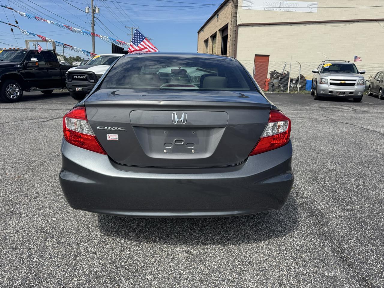 Honda Civic Sdn 4dr Auto LX 2012