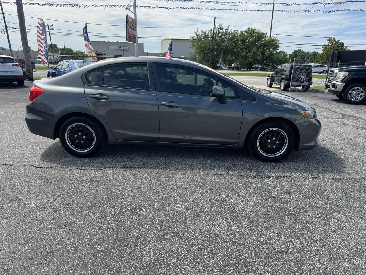 Honda Civic Sdn 4dr Auto LX 2012