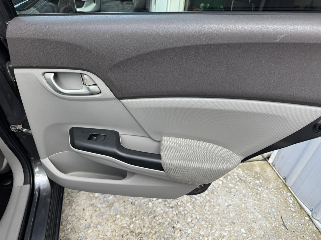 Honda Civic Sdn 4dr Auto LX 2012