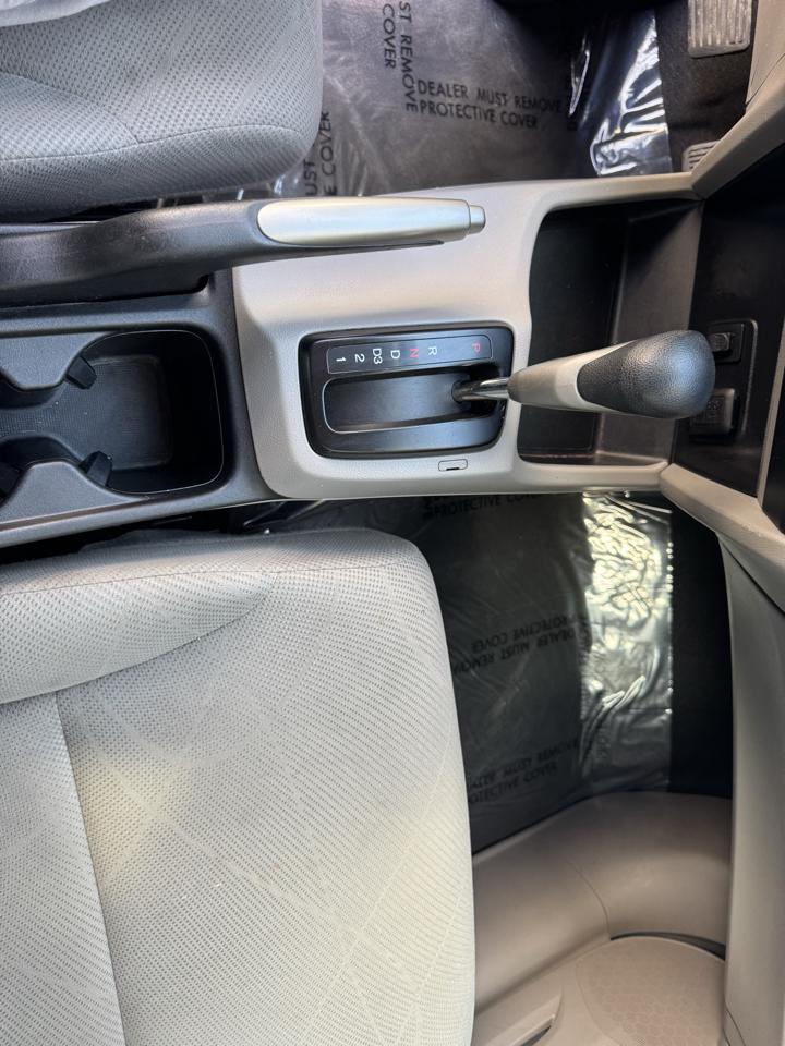 Honda Civic Sdn 4dr Auto LX 2012