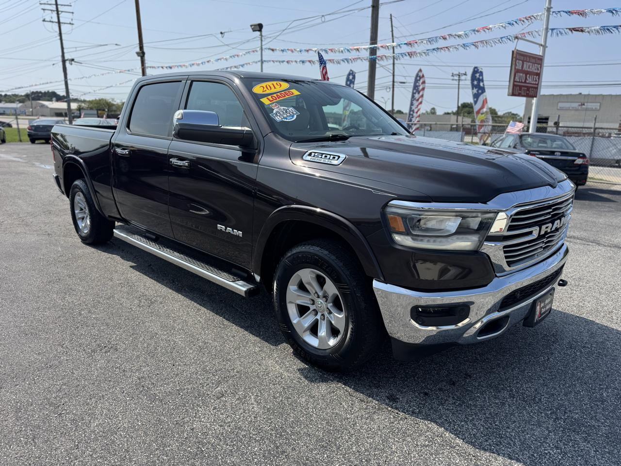 RAM 1500 Laramie 4x4 Crew Cab 6'4" Box 2019