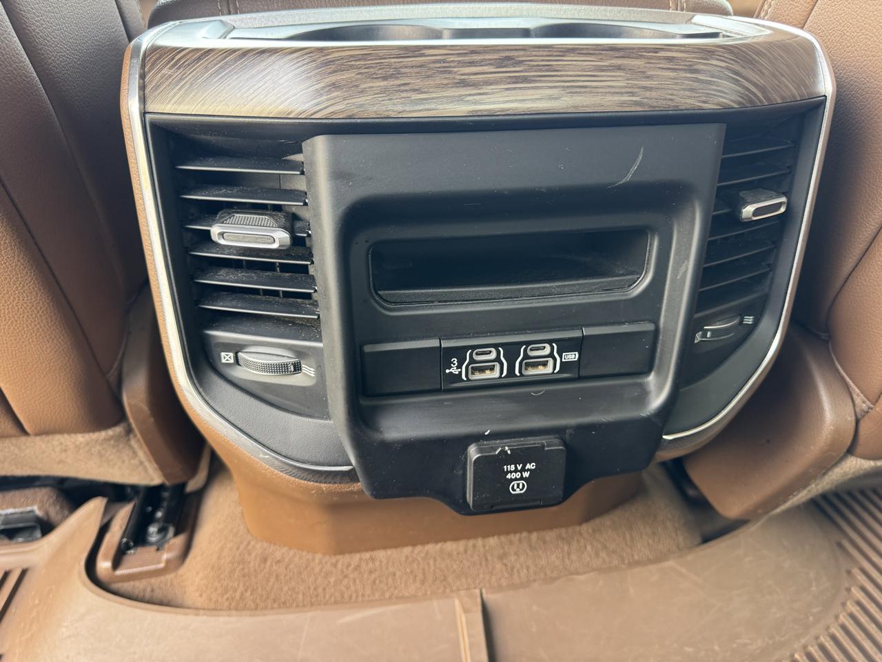 RAM 1500 Laramie 4x4 Crew Cab 6'4" Box 2019