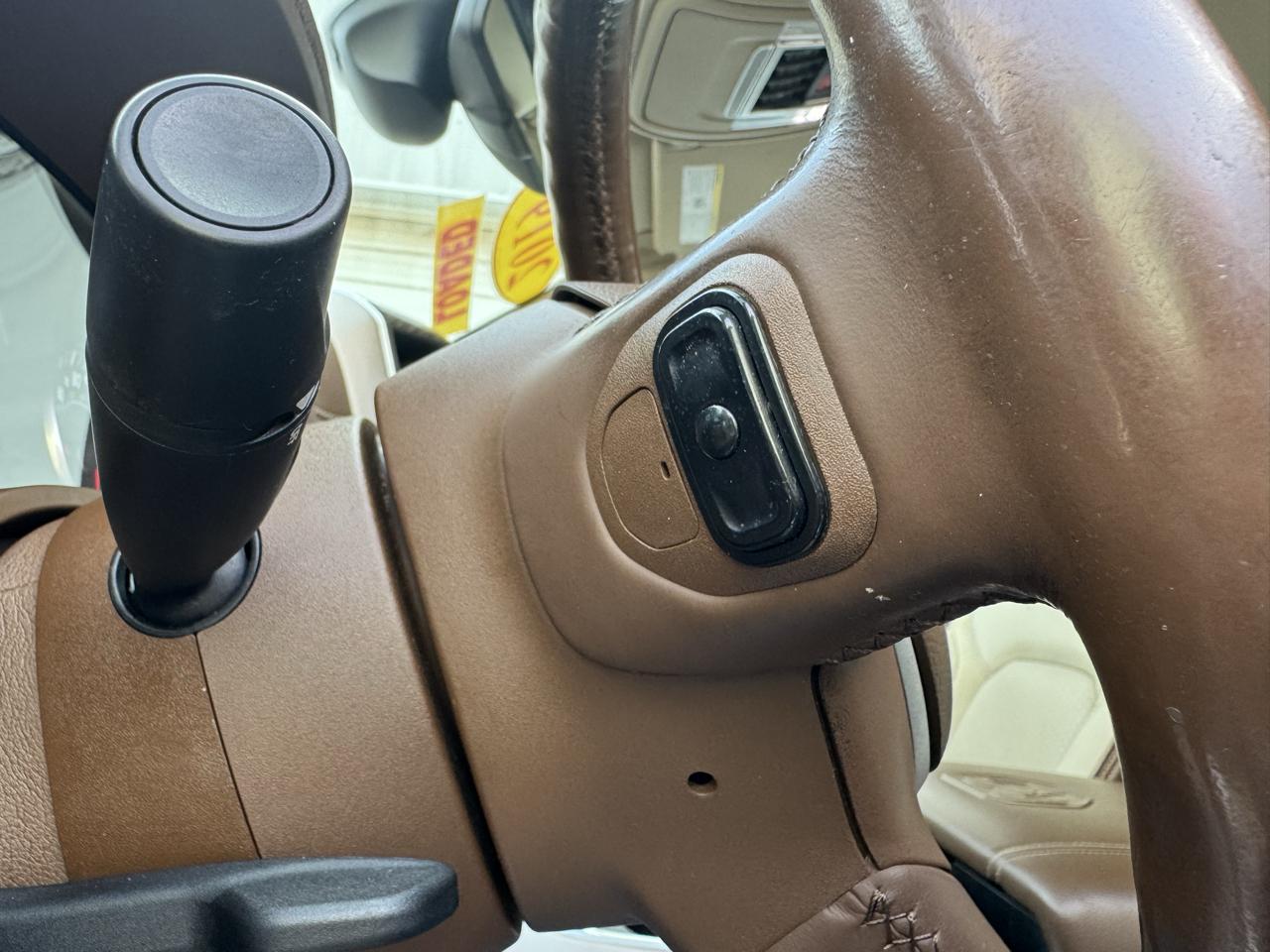 RAM 1500 Laramie 4x4 Crew Cab 6'4" Box 2019