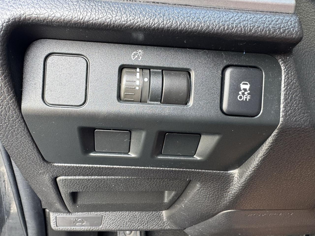 Subaru Forester 4dr Auto 2.5i Premium PZEV 2014