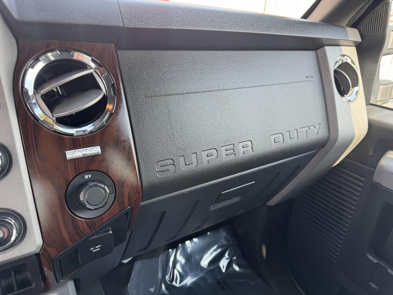 Ford Super Duty F-250 SRW 4WD SuperCab 142" Lariat 2014