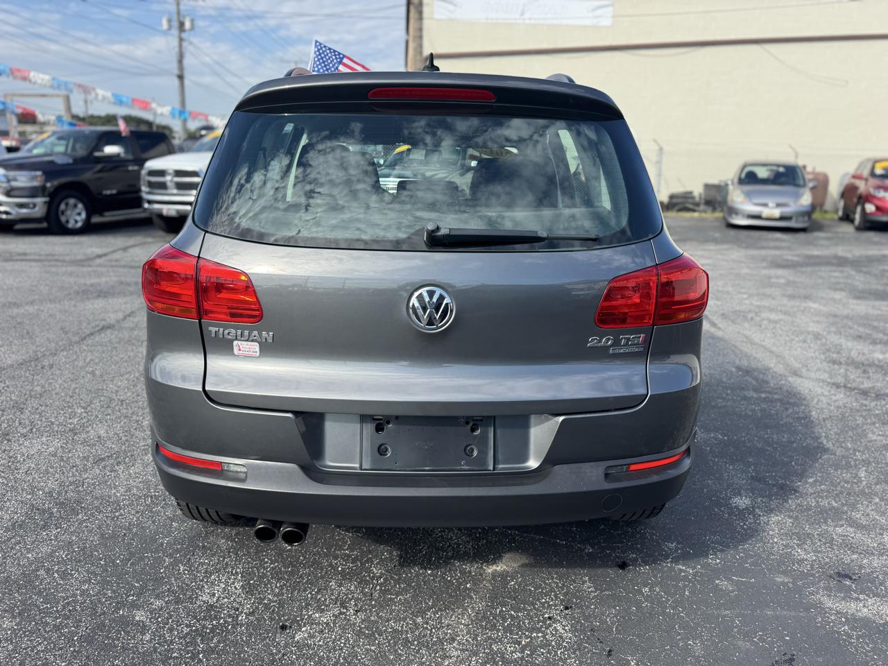 Volkswagen Tiguan 4MOTION 4dr Auto S 2015