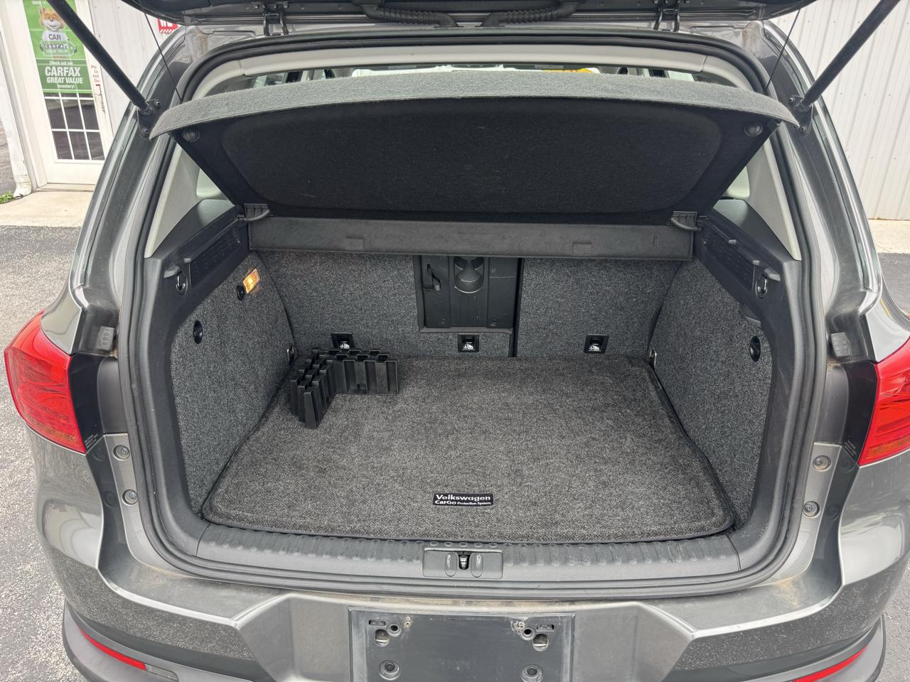 Volkswagen Tiguan 4MOTION 4dr Auto S 2015