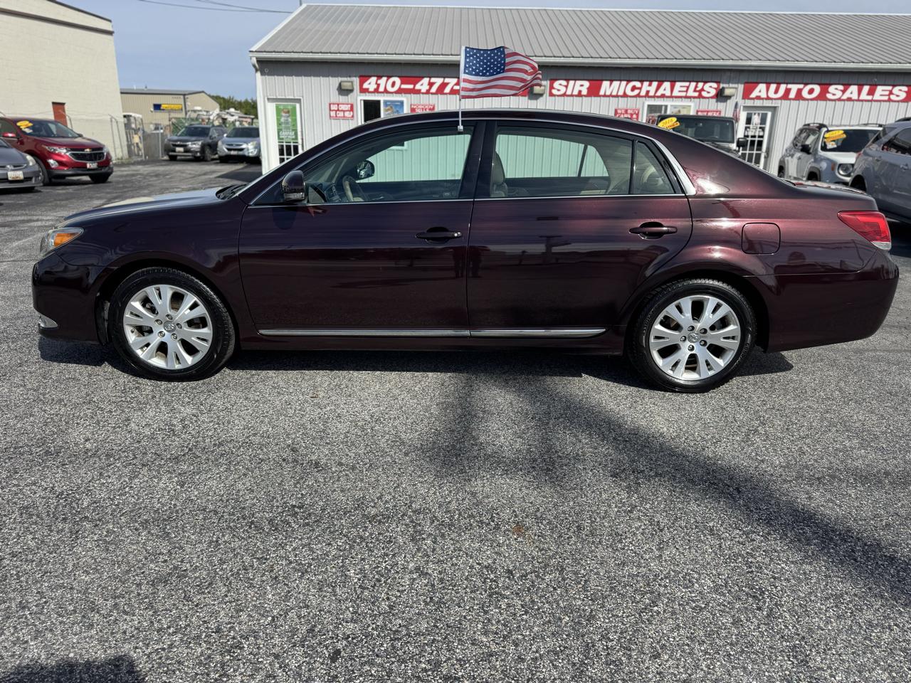 Toyota Avalon 4dr Sdn (Natl) 2011