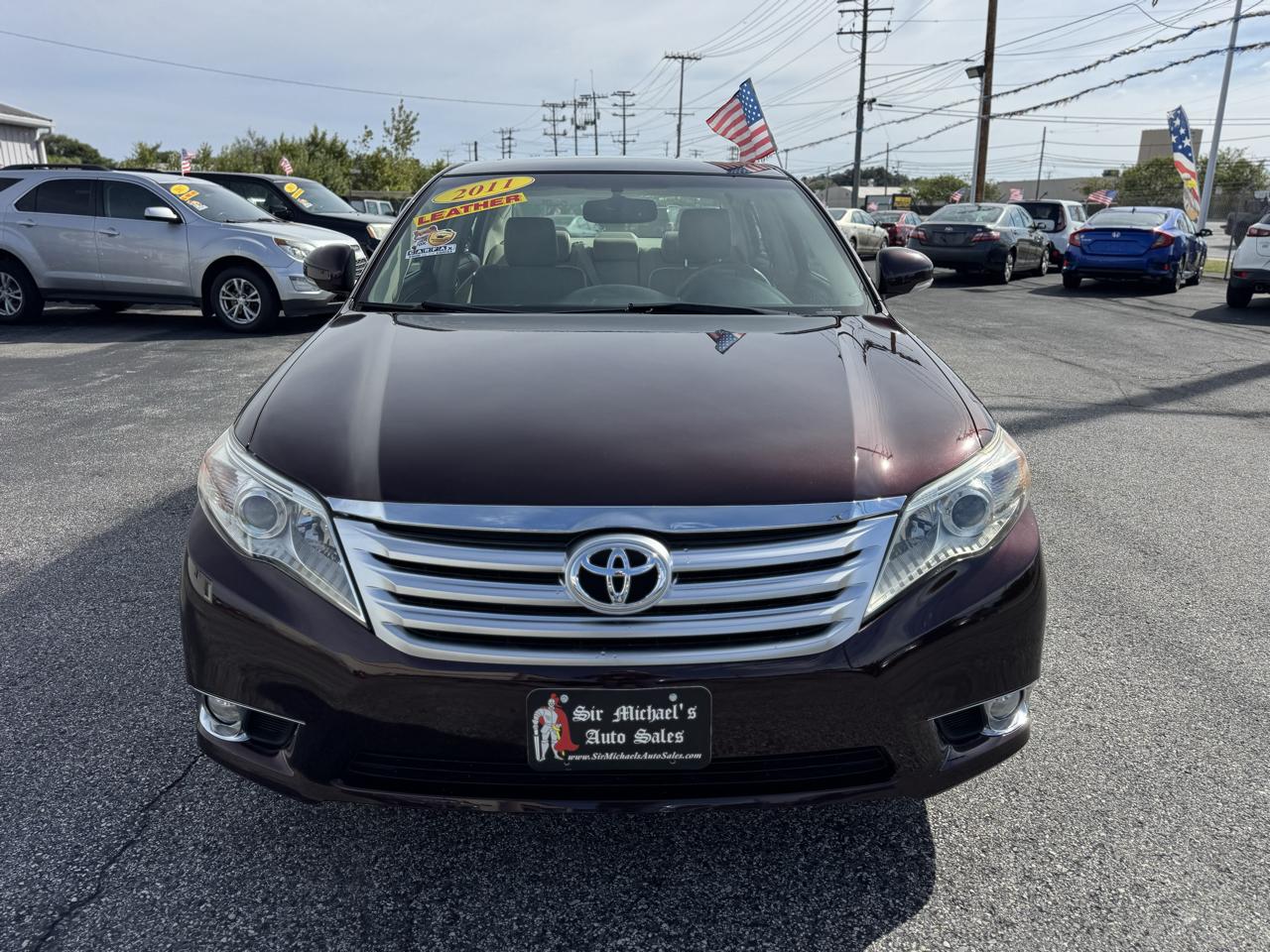Toyota Avalon 4dr Sdn (Natl) 2011