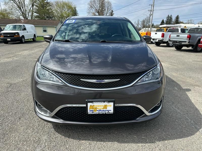 Chrysler Pacifica Touring Plus 2020