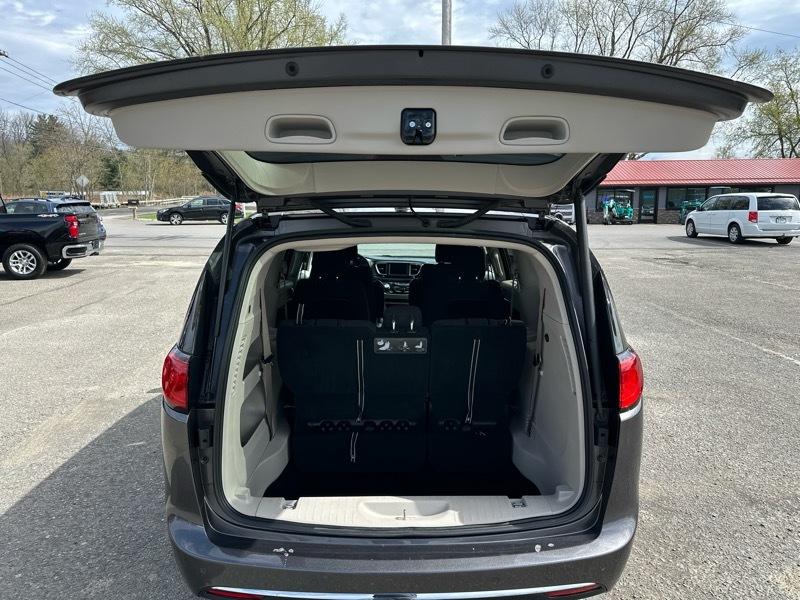 Chrysler Pacifica Touring Plus 2020