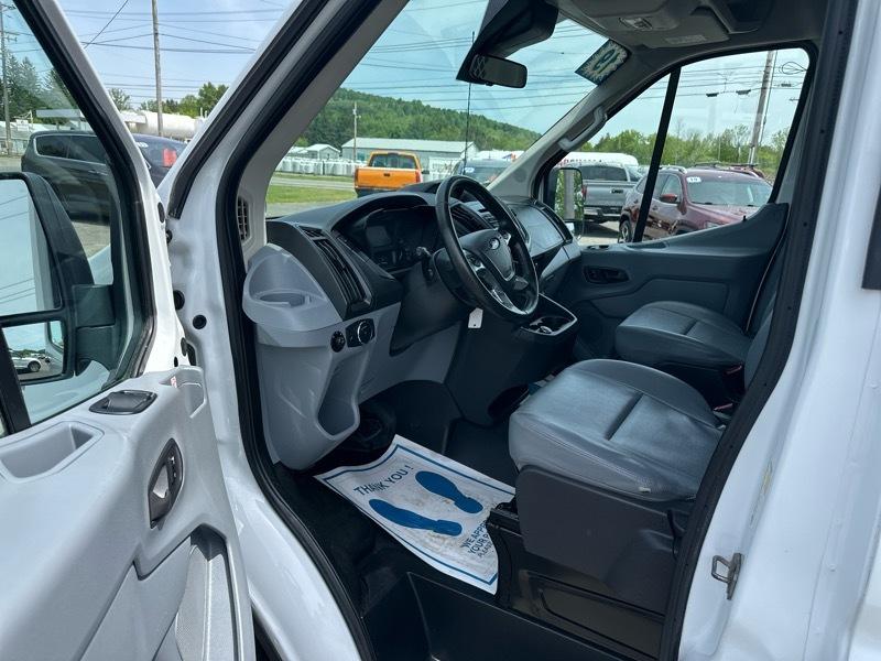 Ford Transit 250 Van Med. Roof w/Sliding Pass. 148-in. WB 2019