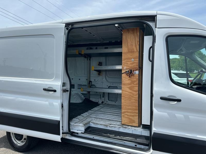 Ford Transit 250 Van Med. Roof w/Sliding Pass. 148-in. WB 2019