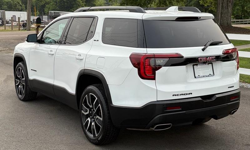 GMC Acadia SLE AWD 2021