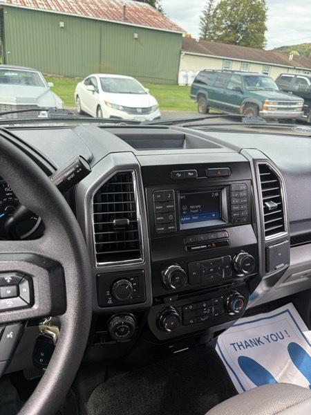 Ford F-150 XLT 8-ft. Bed 4WD 2016