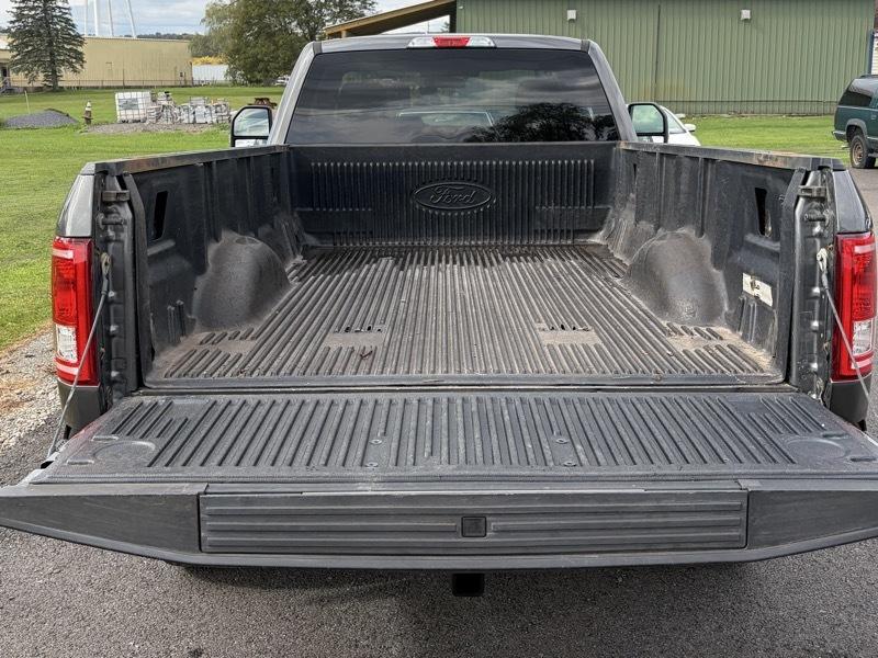 Ford F-150 XLT 8-ft. Bed 4WD 2016