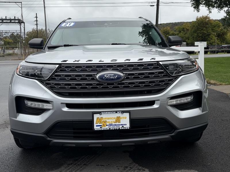 Ford Explorer XLT AWD 2021