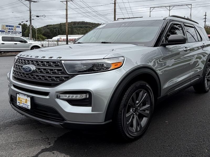 Ford Explorer XLT AWD 2021