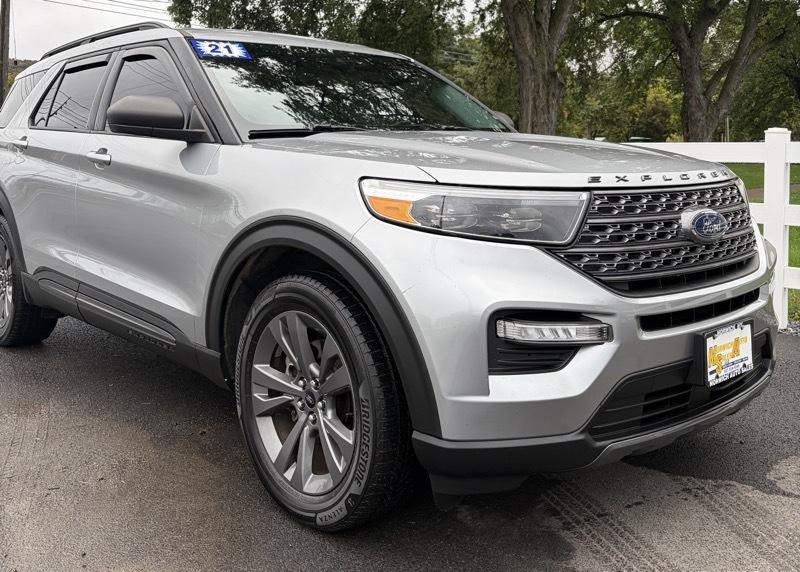 Ford Explorer XLT AWD 2021