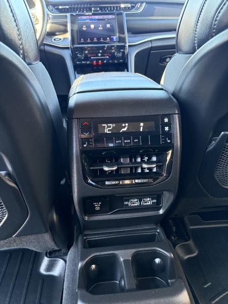 Jeep Grand Cherokee Limited 4WD 2021