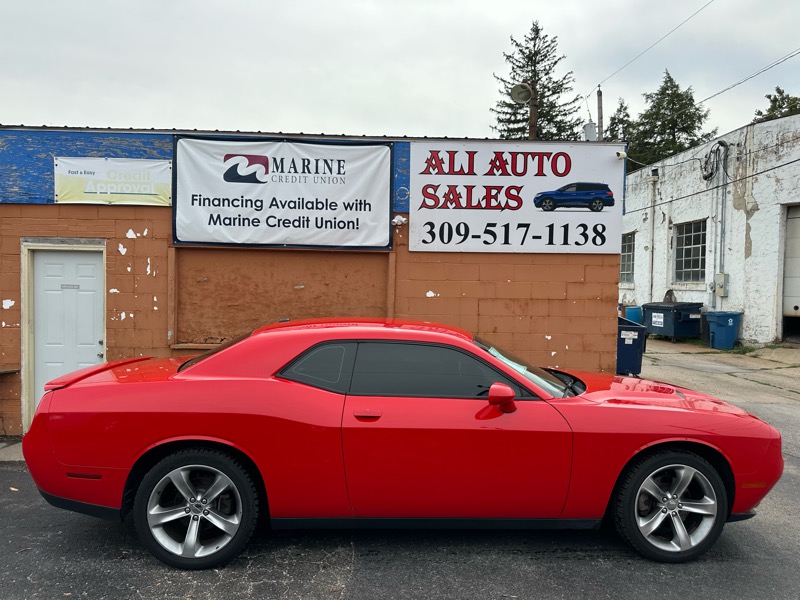 2015 Dodge Challenger SXT