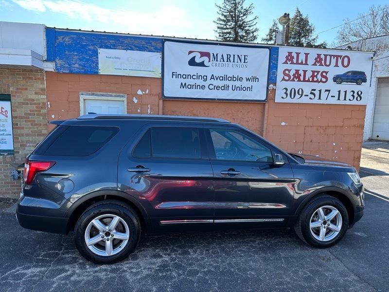 2017 Ford Explorer 4dr 112" WB XLT 4WD