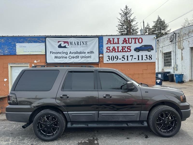 2005 Ford Expedition XLT 2WD