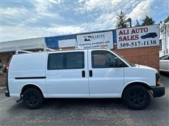 2013 GMC Savana 