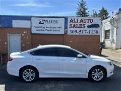 2016 Chrysler 200 