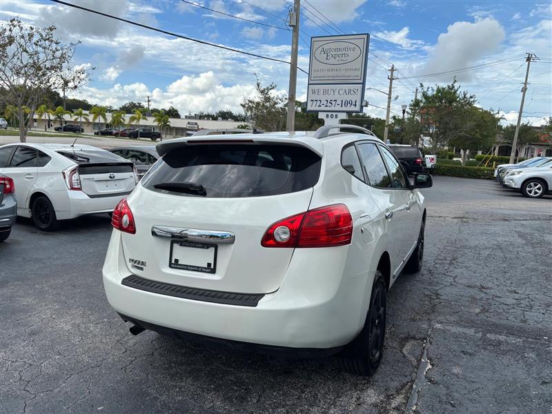 Nissan Rogue Select S 2WD 2014 Nissan Rogue Select S 2WD 2014