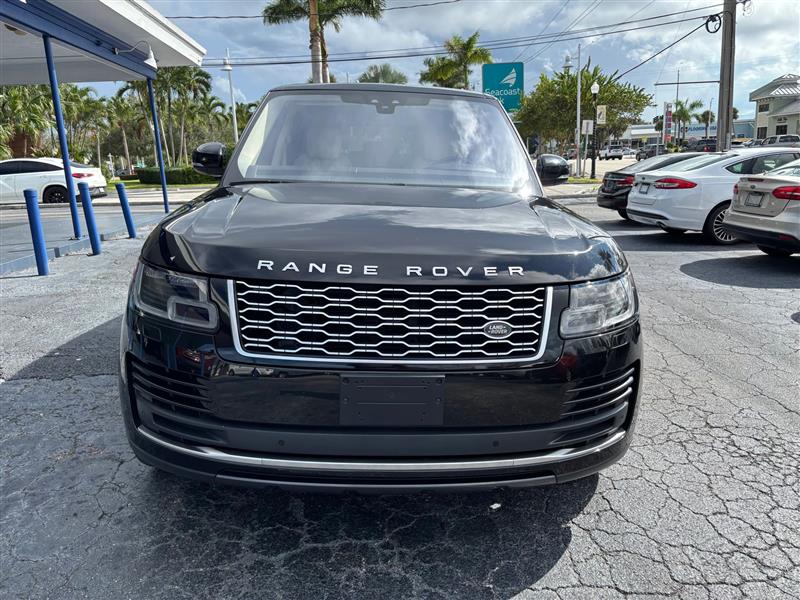 2020 Land Rover Range Rover HSE photo 7