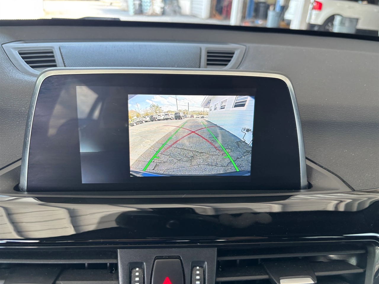 BMW X1 sDrive28i 2018 BMW X1 sDrive28i 2018