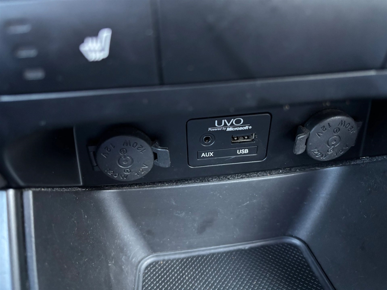 Kia Sorento LX 2WD 2013