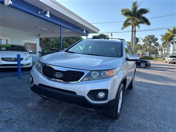 2013 Kia Sorento LX 2WD