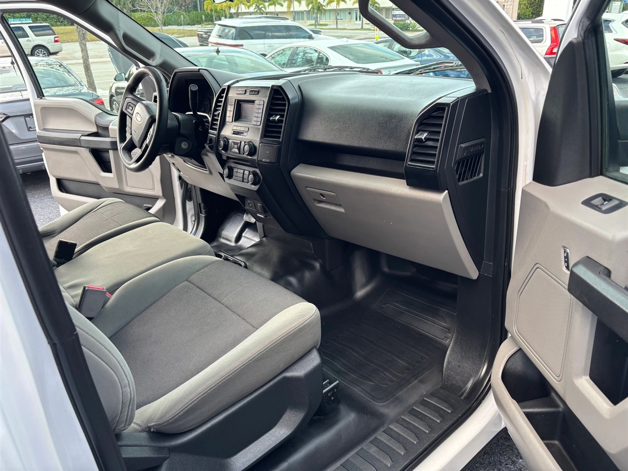 Ford F-150 XL 8-ft. Bed 2WD 2016