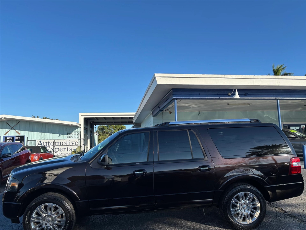 Ford Expedition EL Limited 4WD 2013