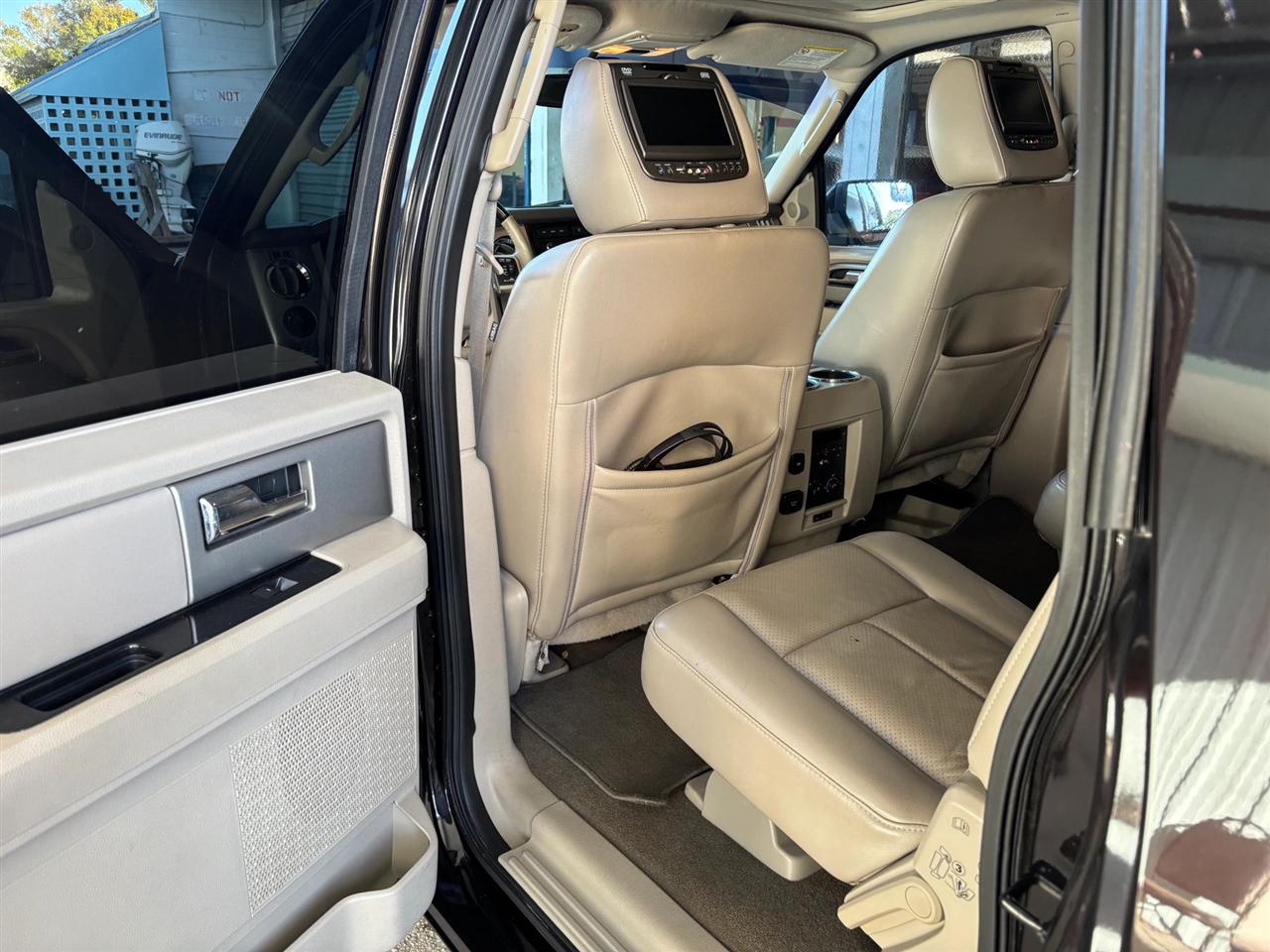 Ford Expedition EL Limited 4WD 2013