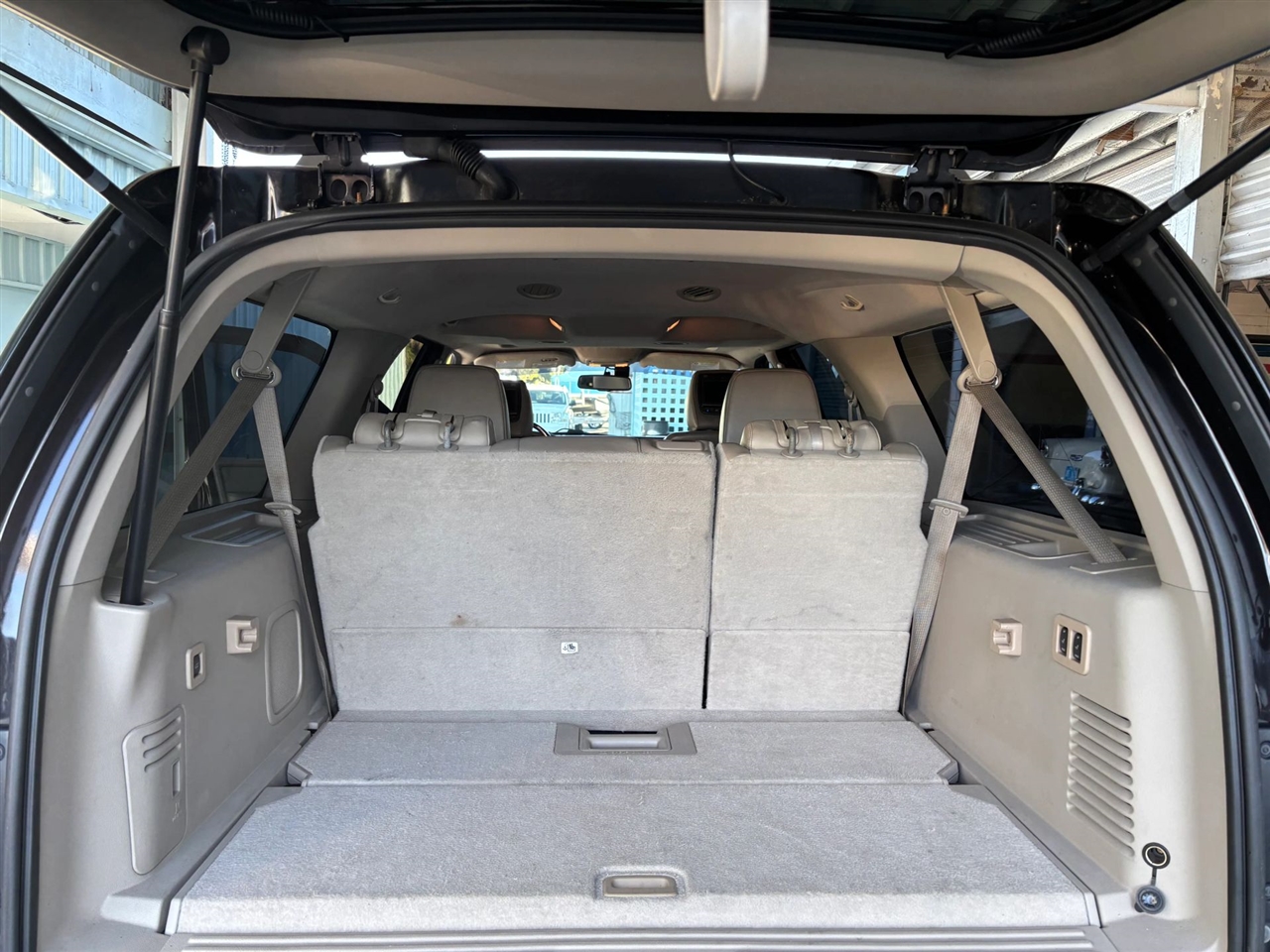 Ford Expedition EL Limited 4WD 2013