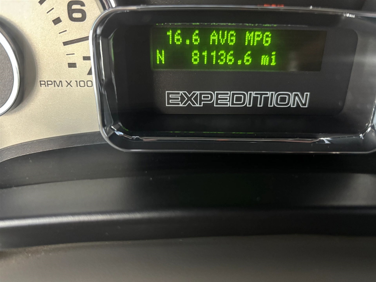 Ford Expedition EL Limited 4WD 2013